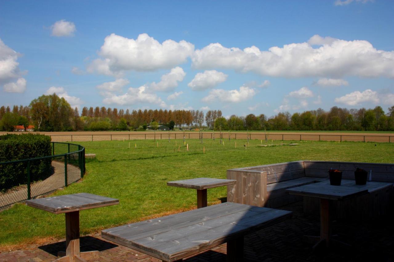 Bij Molen De Blazekop, Rustig En Landelijk Ovezande Exterior foto